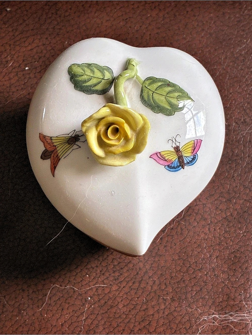 Herend/Hungary Heart-Shaped Trinket Box with Yellow Rose Finial